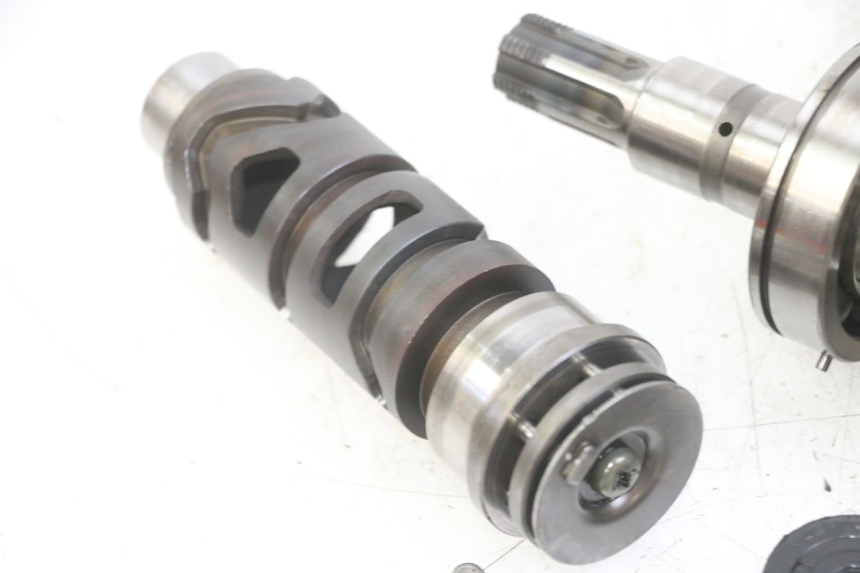 photo de GEARBOX SUZUKI GS GSE 500 (2001 - 2003) - Fixing points details