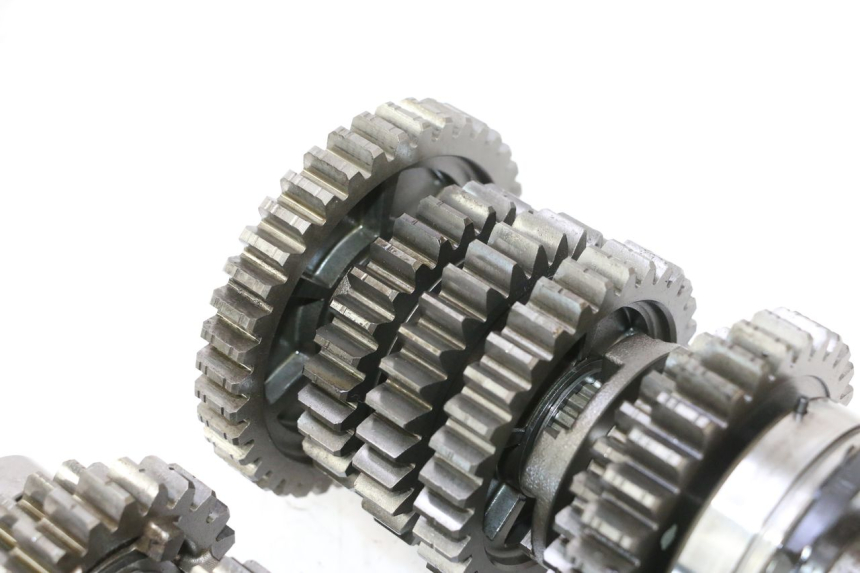 photo de GEARBOX SUZUKI GSR 600 (2005 - 2012) - Distinctive features