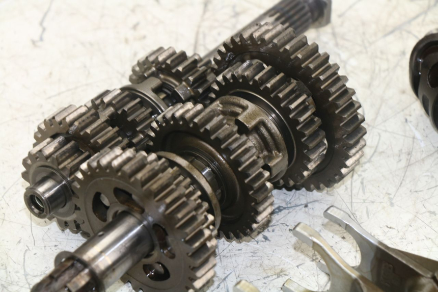 photo de GEARBOX HONDA XLV VARADERO 125 (2000 - 2006) - Fixing points details