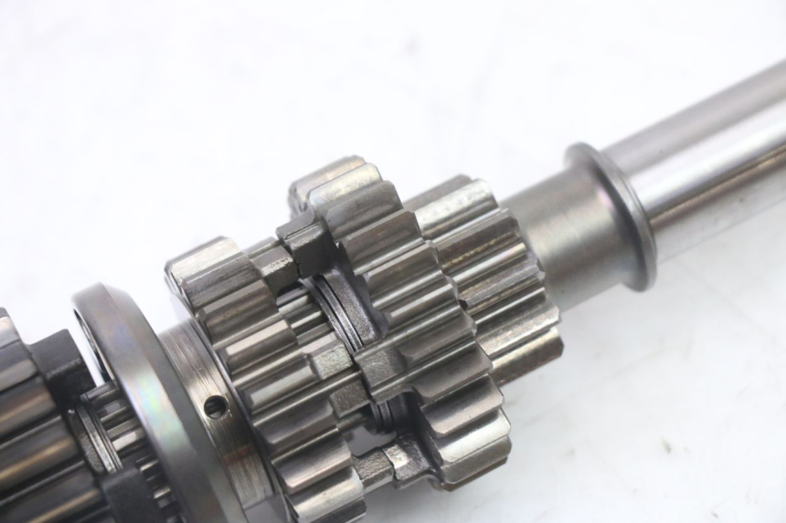 photo de GEARBOX HONDA NTV DEAUVILLE 650 (2001 - 2006) - Alternative angle