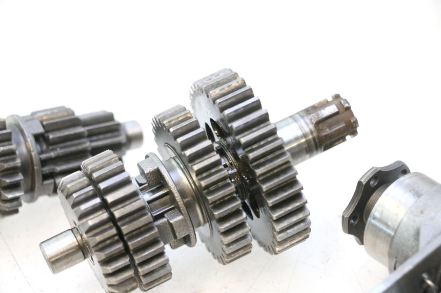 photo de GEARBOX APOLLO RFZ 125 - Focus on structure