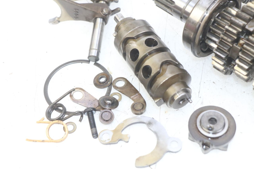photo de GEARBOX TRIUMPH SPRINT ST 955 (1999 - 2001) - Detailed visual inspection