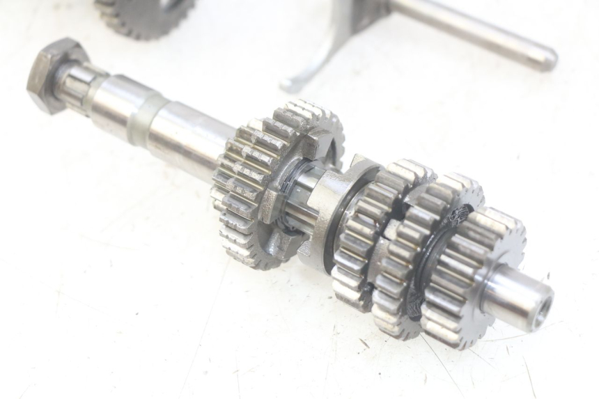 photo de GEARBOX YAMAHA SR 125 (1982 - 2003) - Alternative perspective