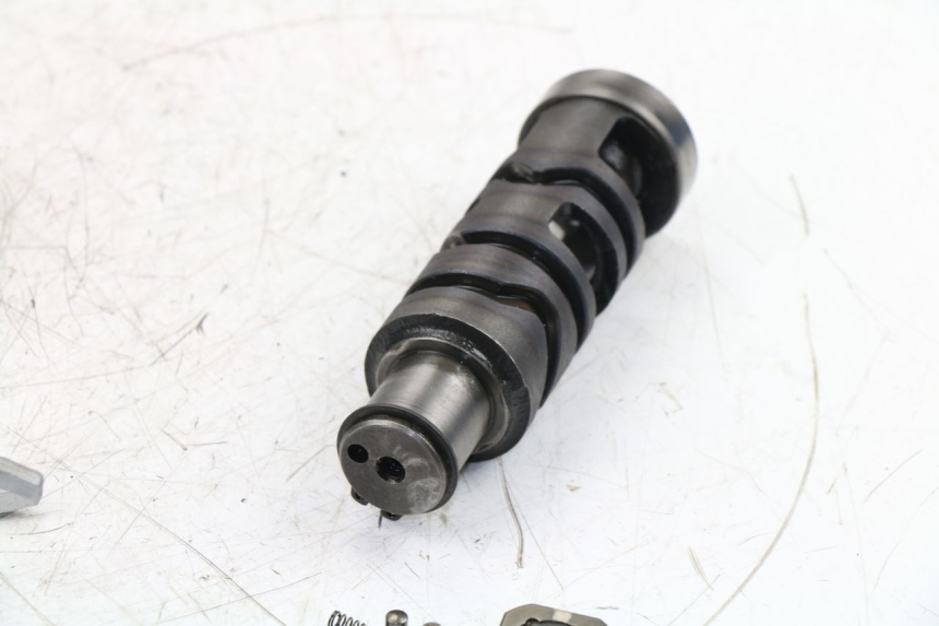 photo de GEARBOX SUZUKI GSF N BANDIT 650 (2005 - 2006) - Fixing points details