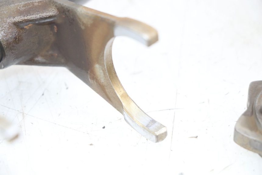 photo de GEARBOX SUZUKI SV N 650 (1999 - 2002) - Alternative angle