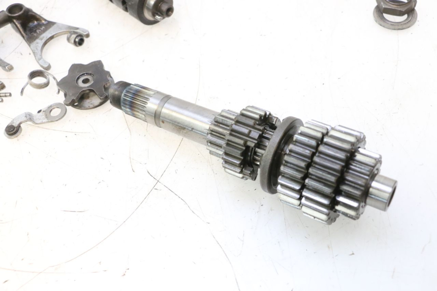 photo de GEARBOX HONDA XRV AFRICA TWIN 750 (1990 - 1992) - Distinctive features