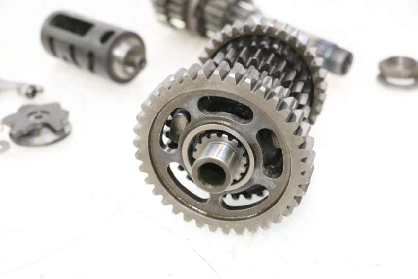 photo de GEARBOX HONDA XRV AFRICA TWIN 750 (1990 - 1992) - Used quality zoom
