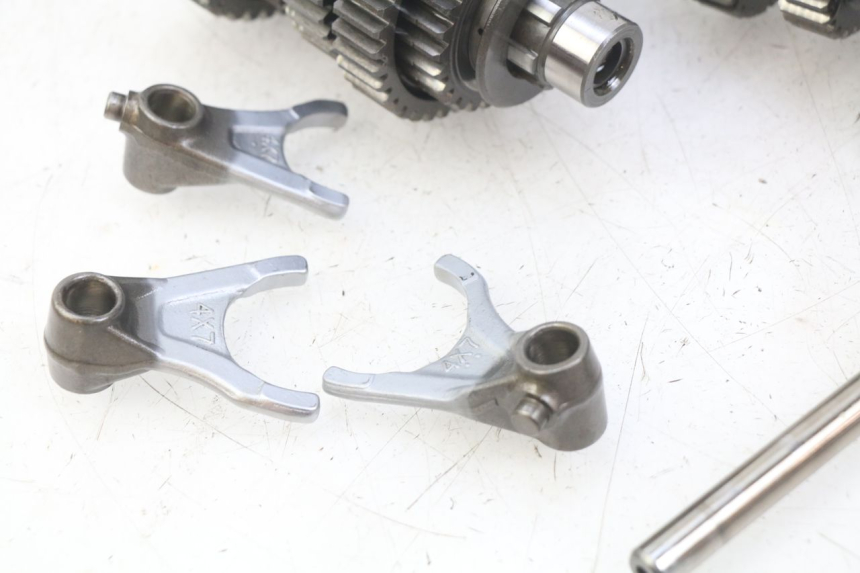 photo de GEARBOX YAMAHA XV VIRAGO 750 (1984 - 1998) - Surface and material condition