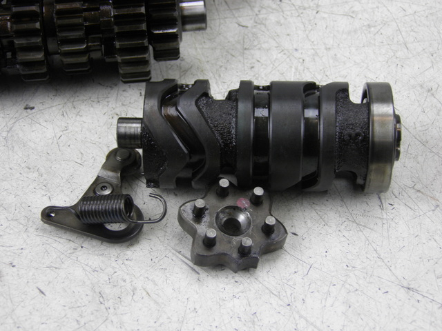 photo de GEARBOX YAMAHA MT 125 (2015 - 2017) - Fixing points details