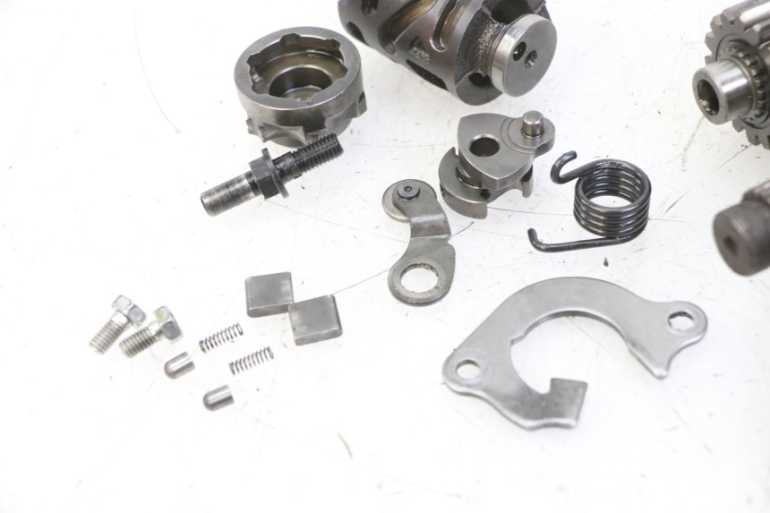 photo de GEARBOX YAMAHA YZ-F YZF 250 (2007 - 2013) - Alternative perspective