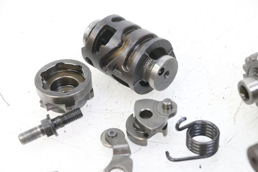 photo de GEARBOX YAMAHA YZ-F YZF 250 (2007 - 2013) - Technical close-up