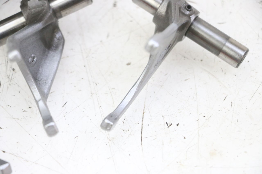 photo de GEARBOX YAMAHA YZ-F YZF 250 (2007 - 2013) - Fixing points details