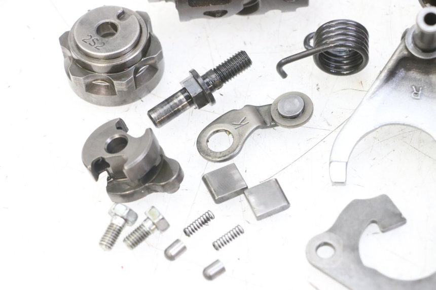 photo de GEARBOX YAMAHA YZ-F YZF 250 (2007 - 2013) - Distinctive features