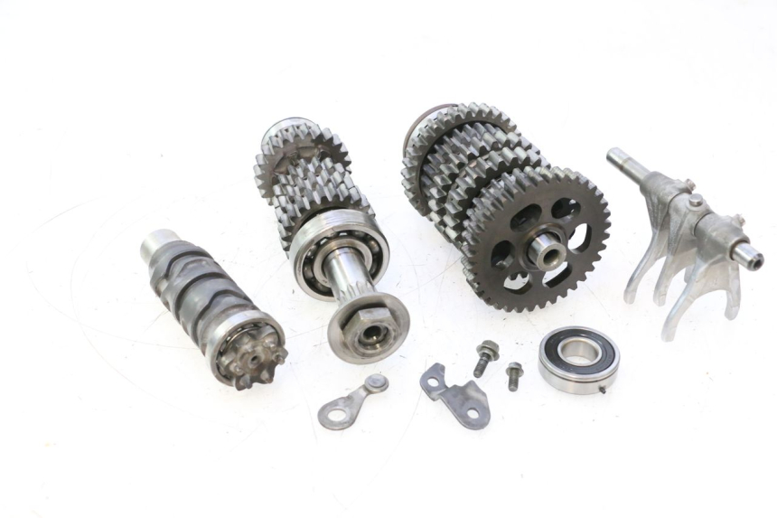 photo de GEARBOX YAMAHA YZF R GENESIS 750 (1993 - 1998) - Fixing points details