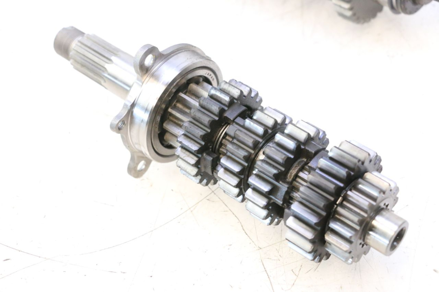 photo de GEARBOX YAMAHA YZF R6 600 (2008 - 2009) - Detailed visual inspection
