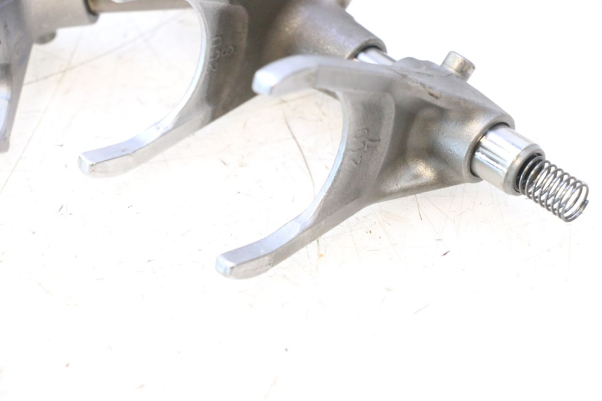 photo de GEARBOX YAMAHA YZF R6 600 (2008 - 2009) - Checked used part