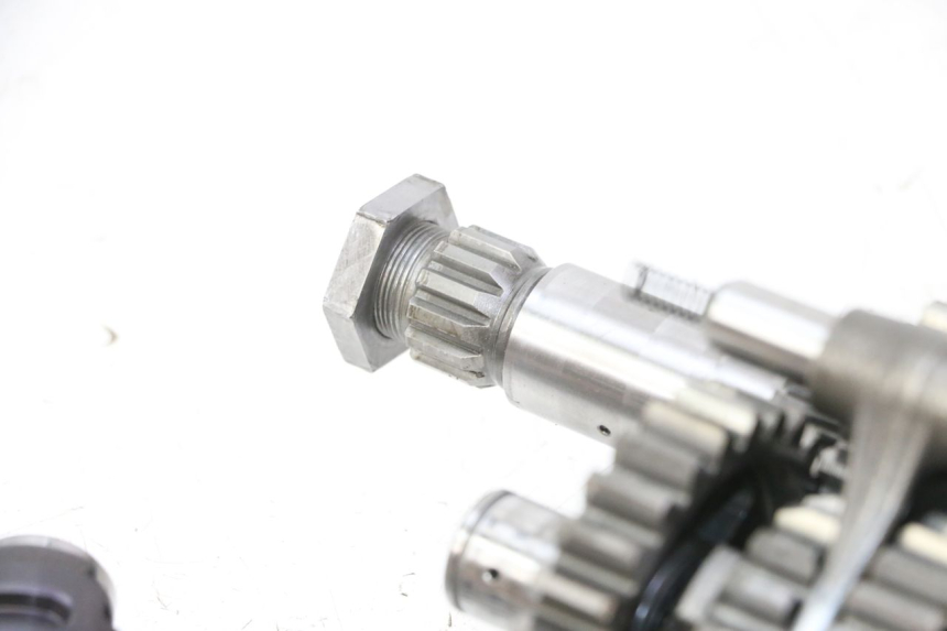 photo de GEARBOX YAMAHA YZF YZ-F 450 (2014 - 2016) - Surface and material condition