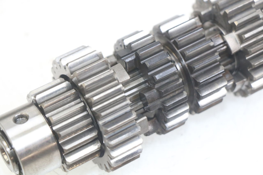 photo de GEARBOX KAWASAKI ZX-6R ZX6R 600 (1995 - 1997) - Alternative perspective