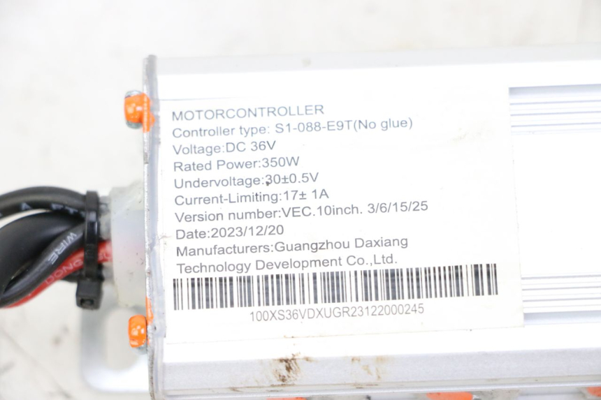 photo de CDI UNIT URBANGLIDE 100XS 1 - Distinctive features