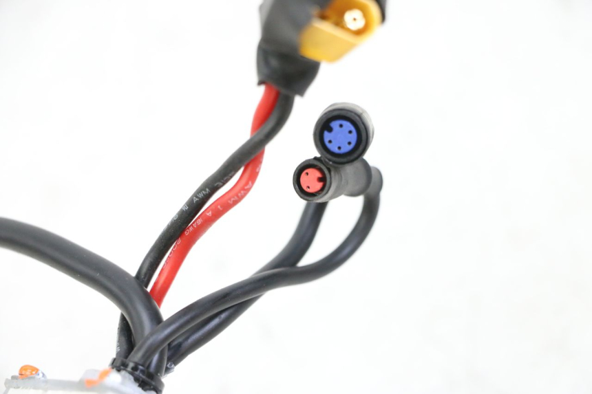 photo de CDI UNIT URBANGLIDE 100XS 1 - Surface and material condition