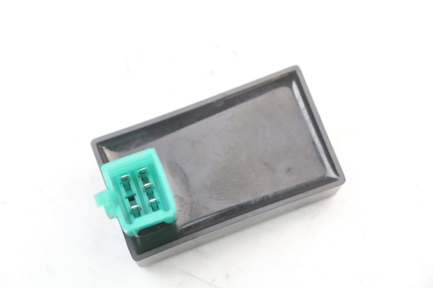 photo de CDI UNIT ARCHIVE CAFE RACER 4T 50 (2019 - 2024) - Component detail