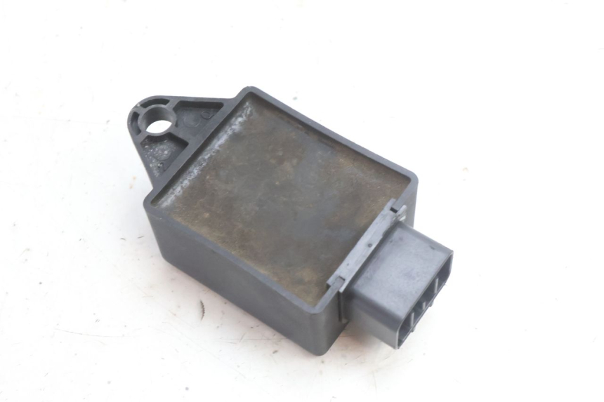 photo de CDI UNIT PEUGEOT CITYSTAR 2T 50 (2018 - 2021) - Alternative perspective