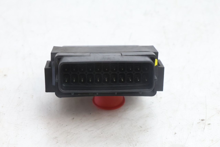photo de CDI UNIT HONDA FES PANTHEON 2T 125 (1998 - 2002) - Zoom on usage condition