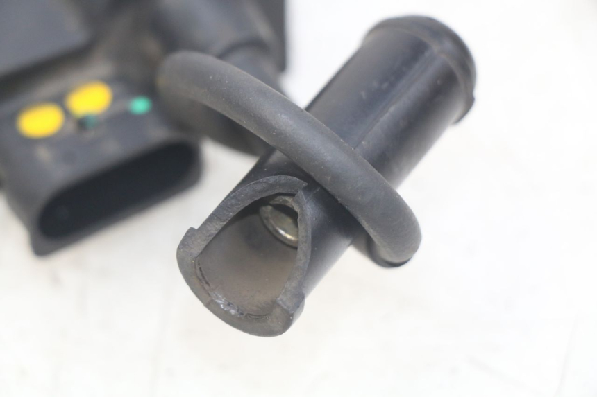 photo de CDI UNIT PIAGGIO FLY 4T 50 (2013 - 2017) - Alternative perspective