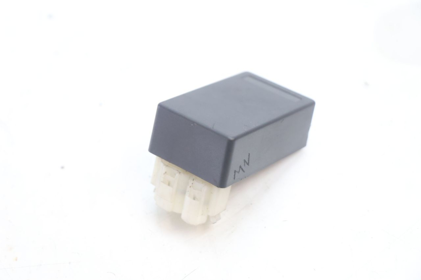 photo de CDI UNIT PEUGEOT KISBEE 4T 50 (2010 - 2017) - Fixing points details