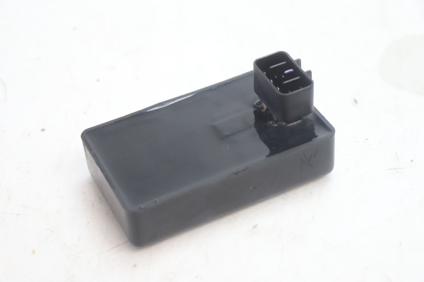photo de CDI UNIT KYMCO LIKE 125 (2009 - 2016) - Alternative perspective