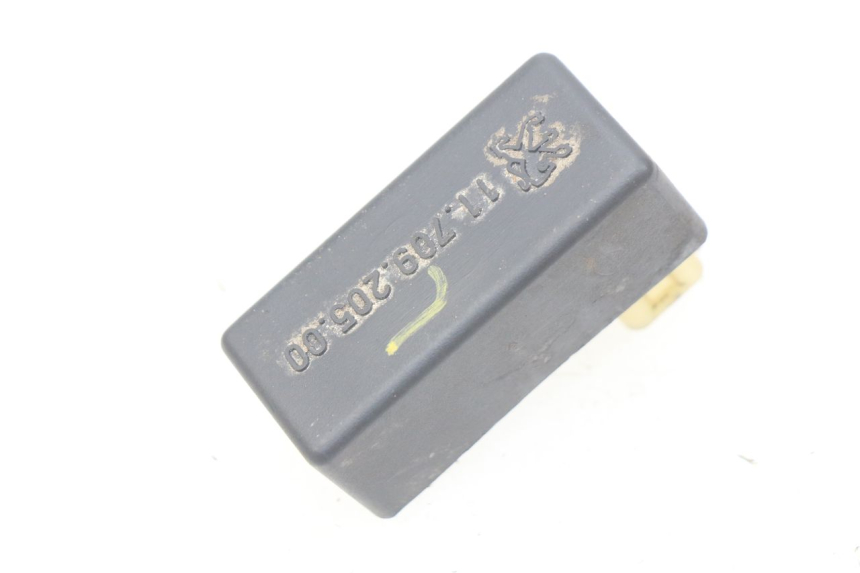 photo de CDI UNIT PEUGEOT LUDIX 50 (2005 - 2007) - Zoom on usage condition