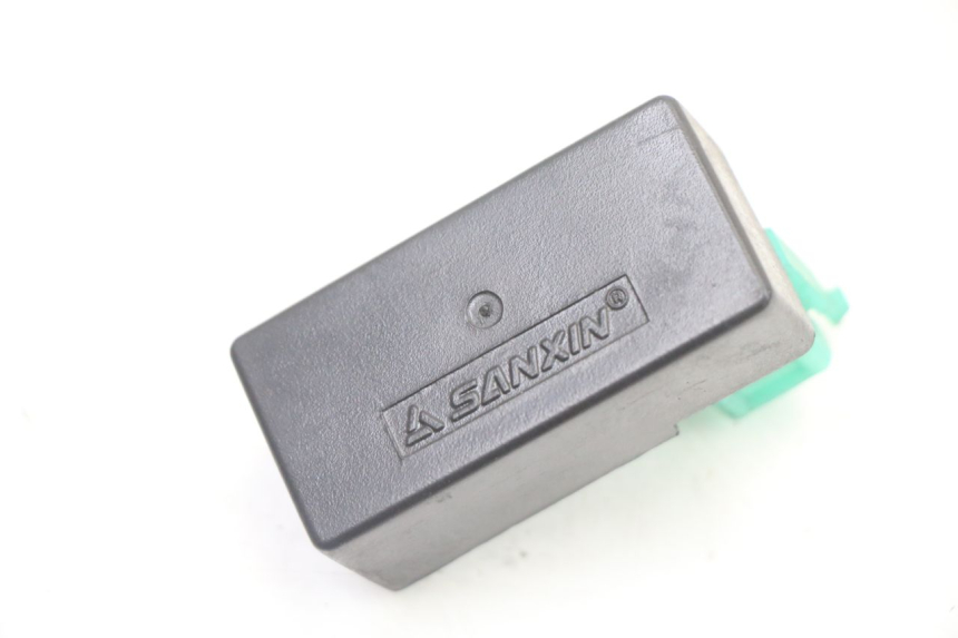 photo de CDI UNIT PEUGEOT KISBEE 4T 50 (2018 - 2022) - Technical close-up