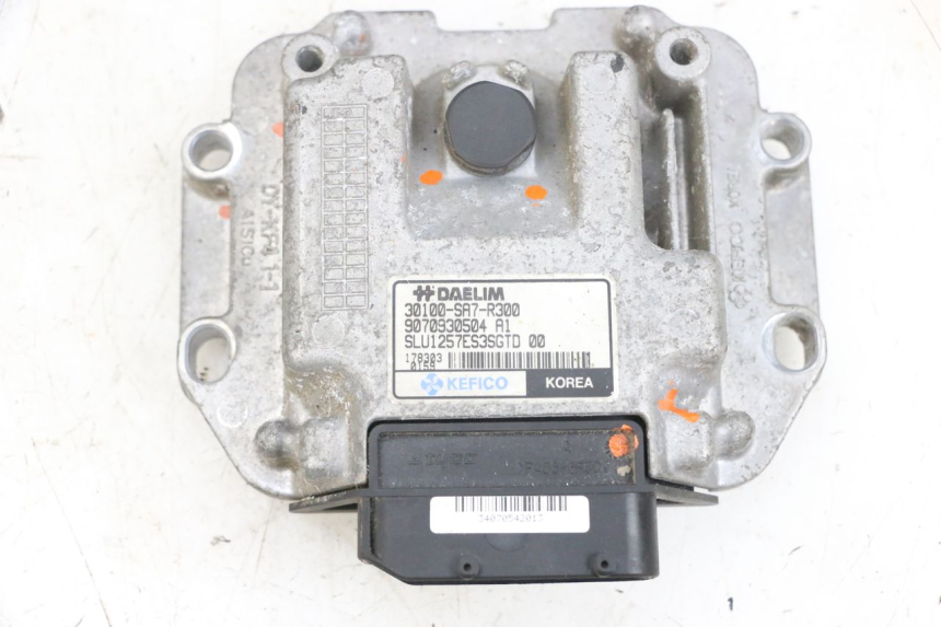 photo de CDI UNIT DAELIM S1 125 (2007 - 2016) - Main view