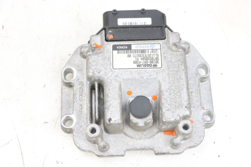 photo de CDI UNIT DAELIM S1 125 (2007 - 2016) - Fixing points details