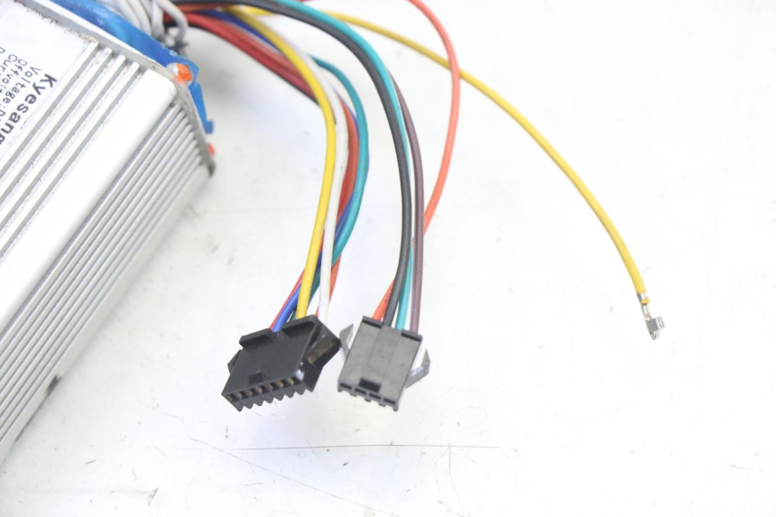 photo de CDI UNIT HERO S10 1 - Surface and material condition