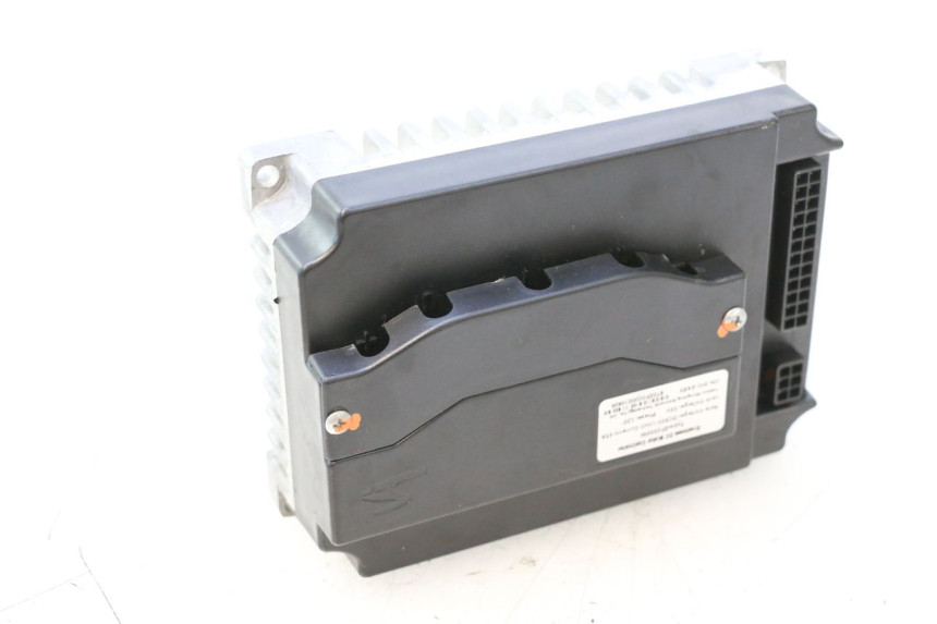 photo de CDI UNIT BAIKU SAKURA 1 (2021 - 2025) - Surface and material condition