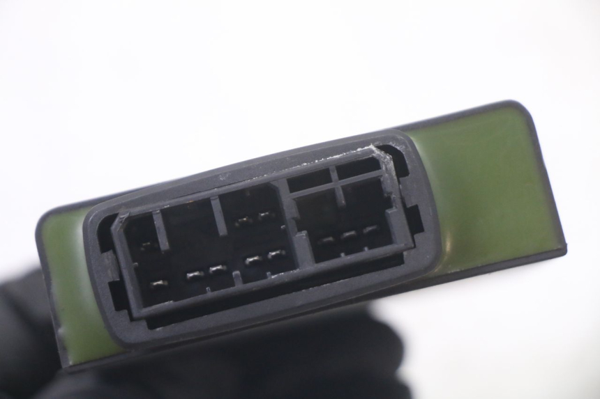 photo de CDI UNIT APRILIA SCARABEO GT TOURING 125 (1999 - 2005) - Alternative perspective