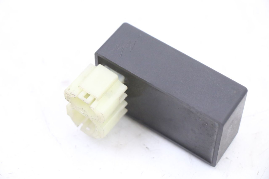 photo de CDI UNIT UNIVERSAL BIKE ZN50QT-11B 50 (2018 - 2021) - Component detail