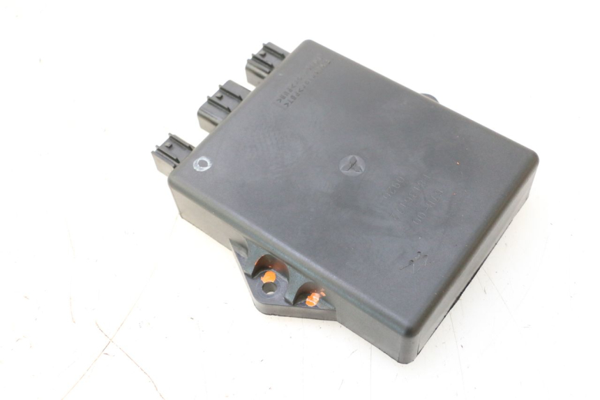 photo de CDI UNIT YAMAHA WAVE RUNNER GP R 1200 (2000 - 2003) - Fixing points details