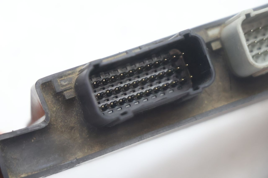photo de CDI UNIT HONDA XLV VARADERO 125 (2007 - 2012) - Technical close-up