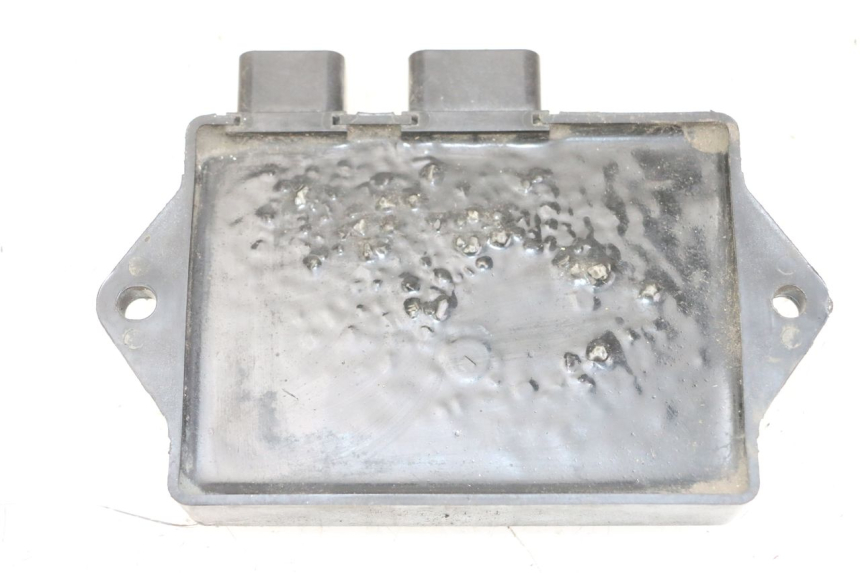 photo de CDI UNIT YAMAHA FZS FAZER 600 (2001 - 2003) - Technical close-up