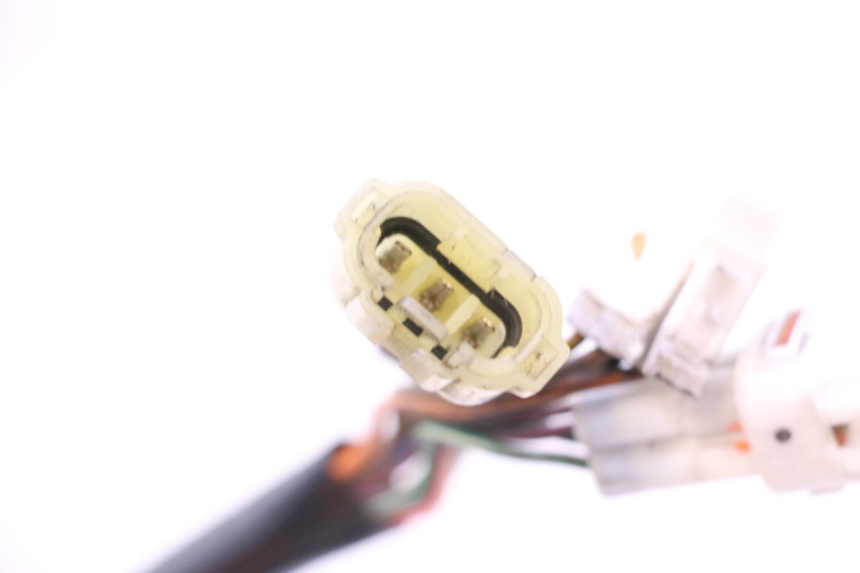 photo de CDI UNIT YAMAHA YP MAJESTY 125 (1998 - 2001) - Technical close-up