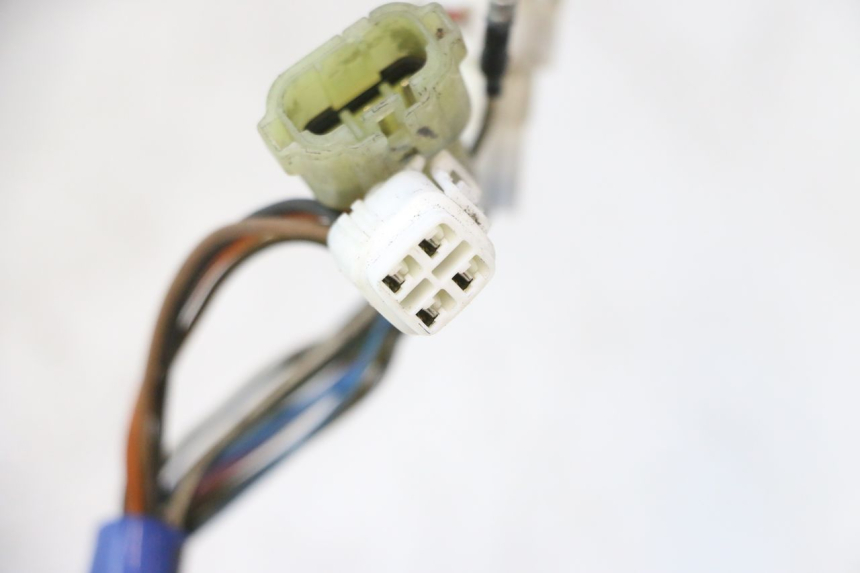 photo de CDI UNIT YAMAHA YP MAJESTY 125 (2007 - 2010) - Technical close-up
