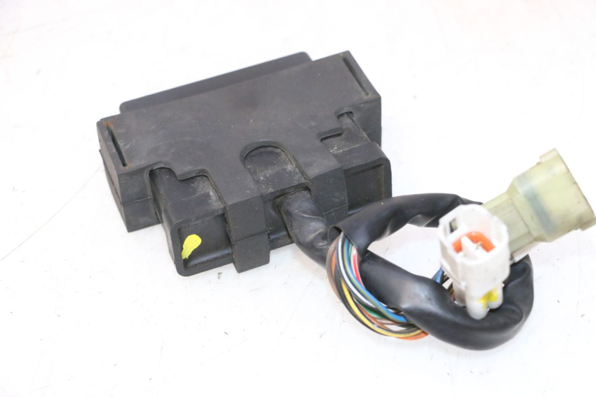 photo de CDI UNIT YAMAHA YP MAJESTY 125 (1998 - 2001) - Alternative perspective