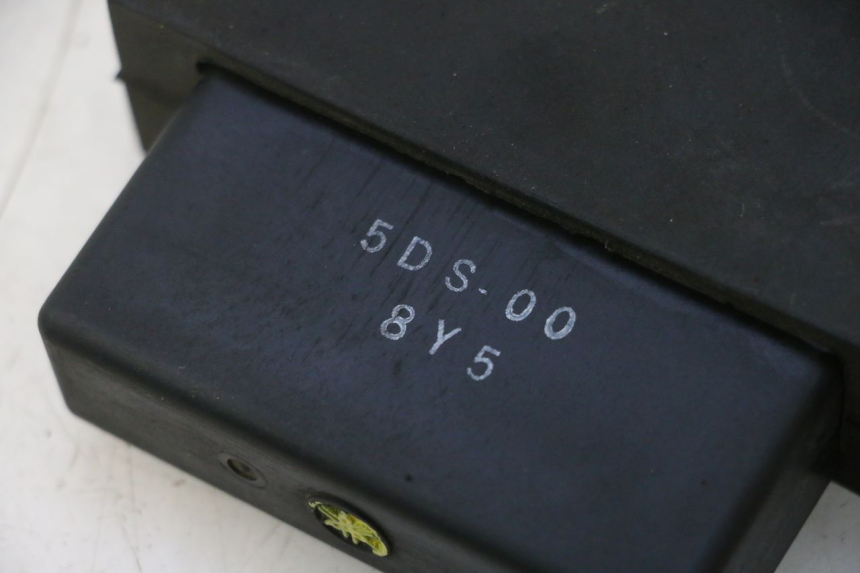 photo de CDI UNIT YAMAHA YP MAJESTY 125 (1998 - 2001) - Surface and material condition