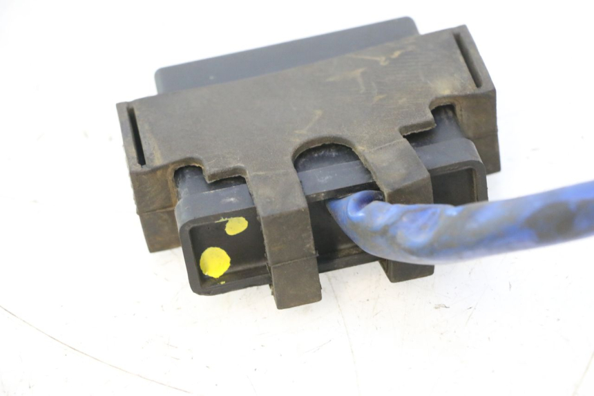 photo de CDI UNIT YAMAHA YP MAJESTY 125 (2007 - 2010) - Fixing points details
