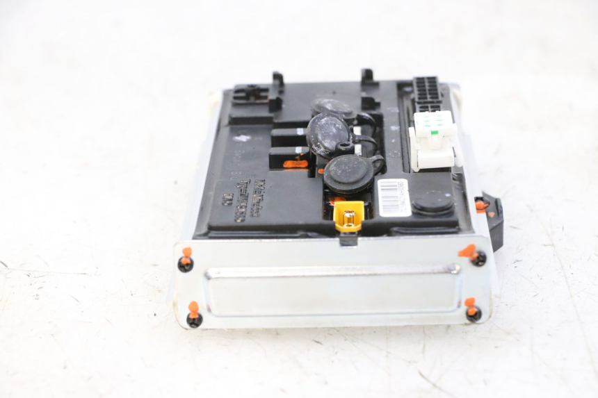 photo de CDI UNIT SEGWAY NINEBOT ZT3 PRO 1 - Zoom on usage condition