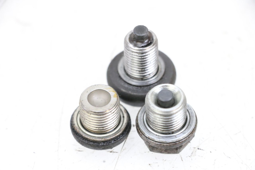 photo de ENGINE OIL CAP SUZUKI BURGMAN EXECUTIVE ABS 650 (2006 - 2012) - Main view