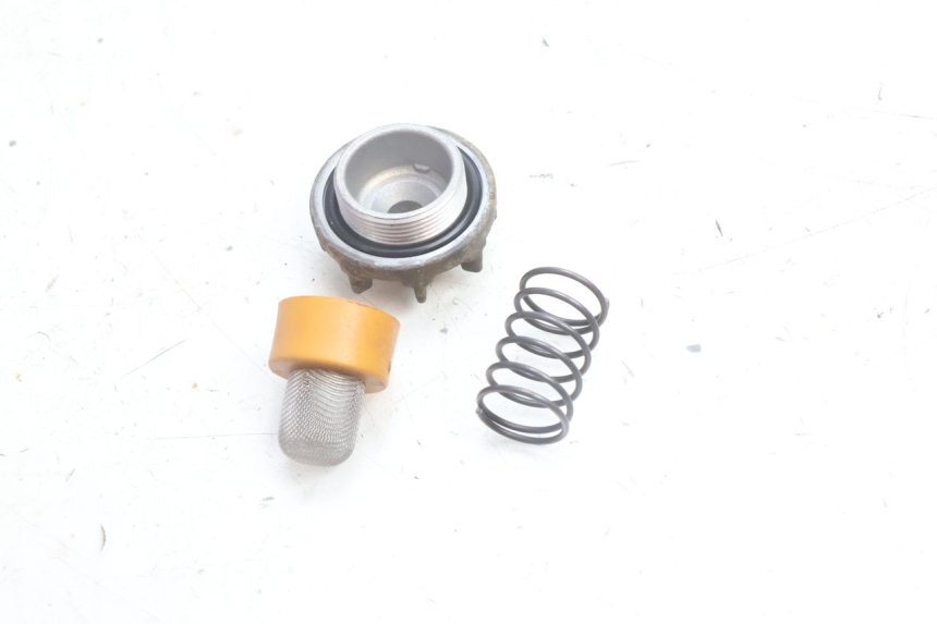 photo de ENGINE OIL CAP YAMAHA BW'S BWS 125 (2010 - 2013) - Component detail