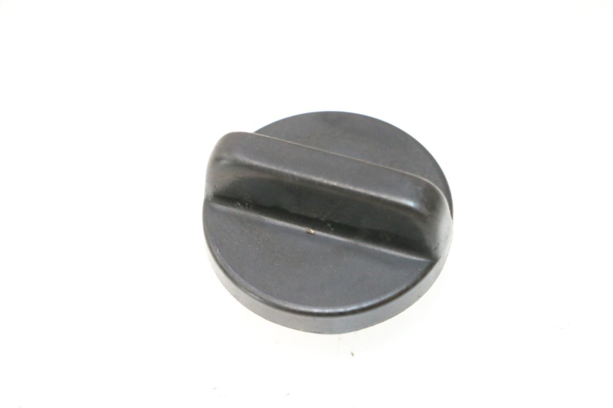 photo de ENGINE OIL CAP YAMAHA FJR 1300 (2001 - 2005) - Component detail